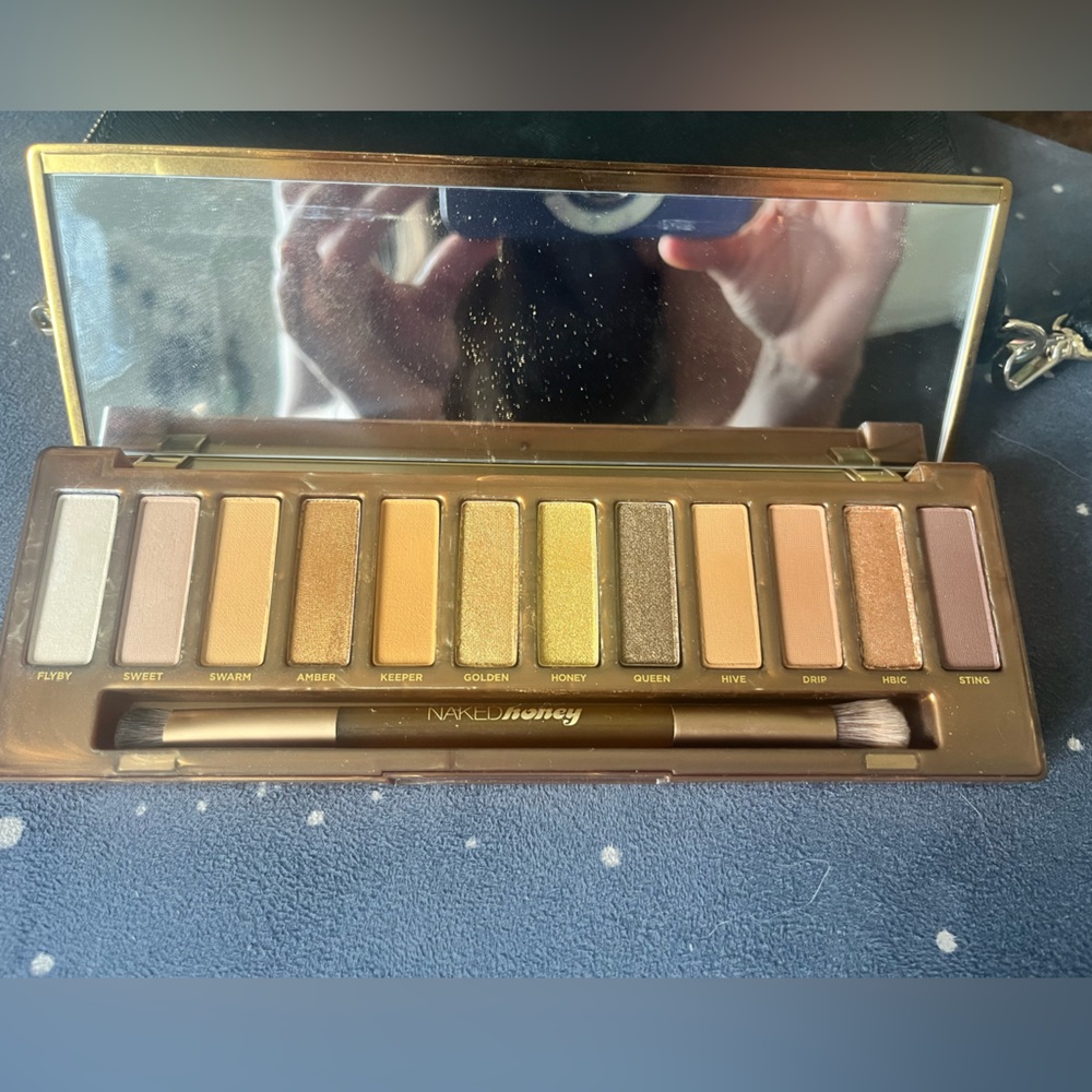 Urban Decay Naked Honey